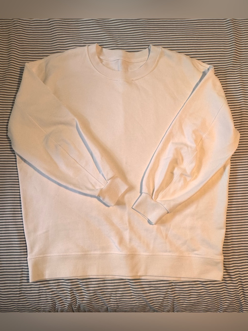 Lululemon crewneck sweatshirt -size XL